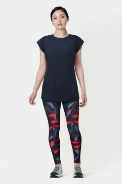 Mountain Equipment Womens Silhouette Tee -Mountain Equipment Sales b11bac0521 4444 g