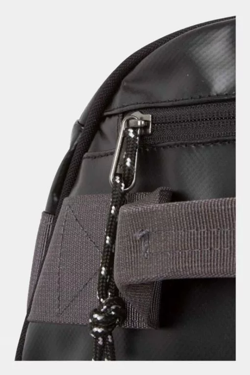 Mountain Equipment Sales offering fashionable Mountain Equipment Wet